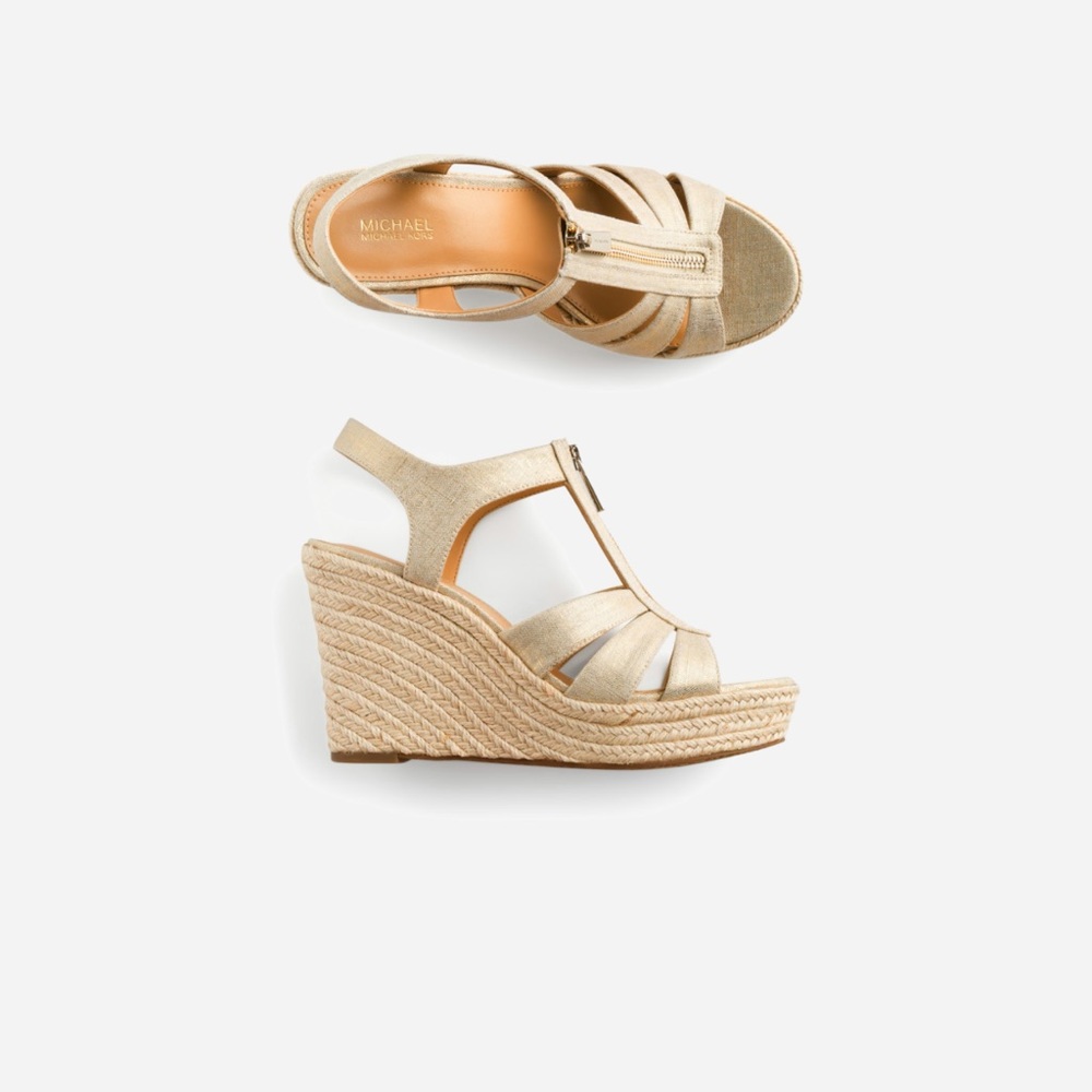 Michael Kors 6.5 wedge with a zipper closure.